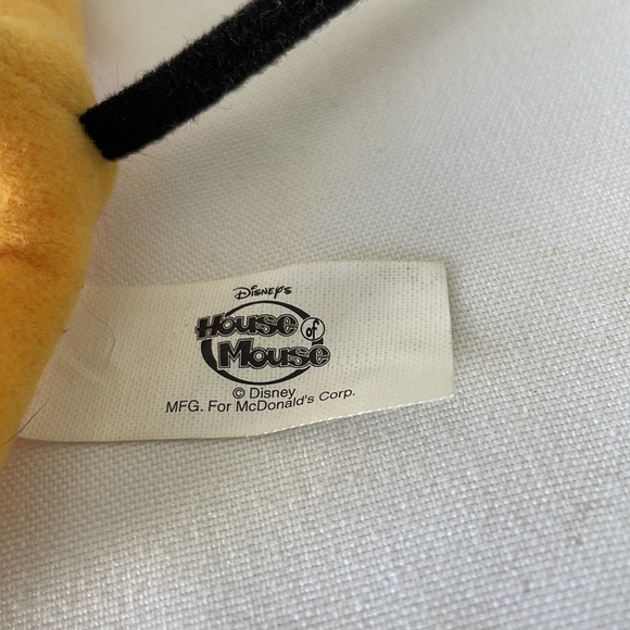 Pluto, Disney’s House of mouse! - Picture 3 of 4